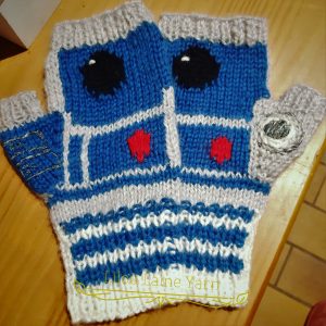 R2Dtoo fingerless mittens